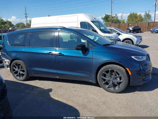 Продажа на аукционе авто 2025 Chrysler Pacifica Limited, vin: 2C4RC1GG0SR524779, номер лота: 46304674