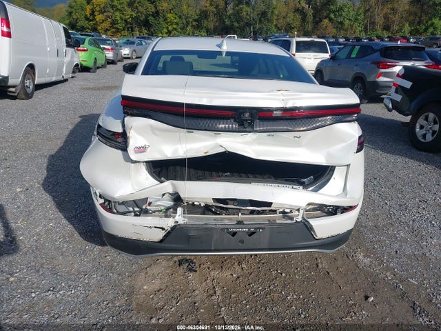 46304691 :رقم المزاد ، JTDAAAAF6P3014083 vin ، 2023 Toyota Crown Xle مزاد بيع