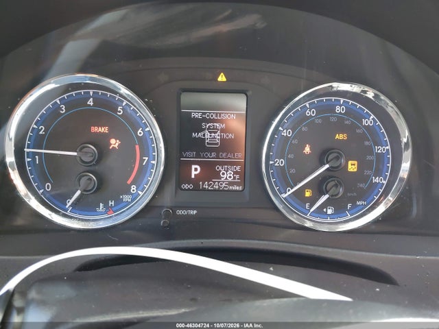 46304724 :رقم المزاد ، 2T1BURHE4JC086406 vin ، 2018 Toyota Corolla Le مزاد بيع