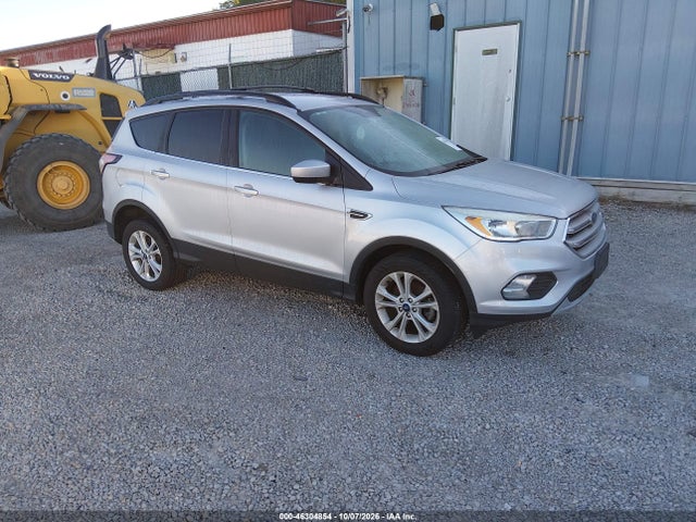 Продаж на аукціоні авто 2018 Ford Escape Se, vin: 1FMCU0GD6JUD60552, номер лоту: 46304854