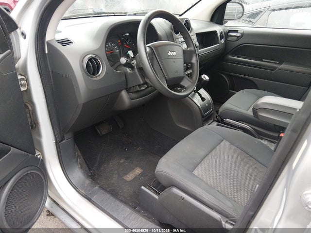 2010 Jeep Compass Sport მანქანა იყიდება აუქციონზე, vin: 1J4NF4FB8AD601648, აუქციონის ნომერი: 46304925