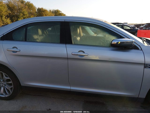 Ford Taurus Limited 2015 1FAHP2F86FG130233 Image 13