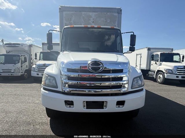 2018 Hino 338 Box Truck მანქანა იყიდება აუქციონზე, vin: 5PVNV8JV7J4S57683, აუქციონის ნომერი: 46304963