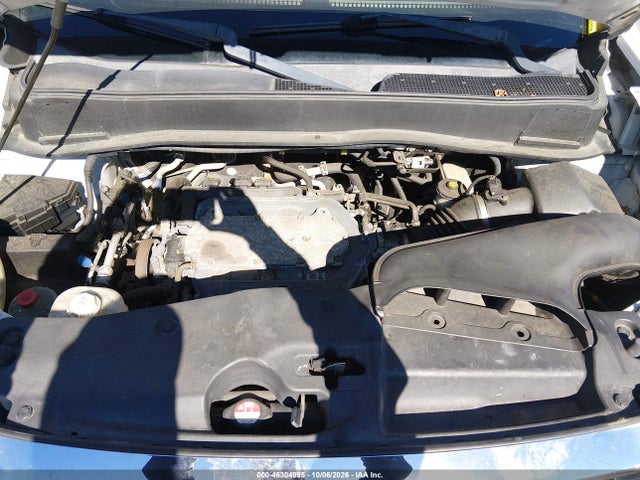 46304995 :رقم المزاد ، 5FNYF4H46FB055322 vin ، 2015 Honda Pilot Ex مزاد بيع