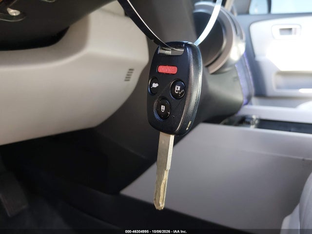 46304995 :رقم المزاد ، 5FNYF4H46FB055322 vin ، 2015 Honda Pilot Ex مزاد بيع