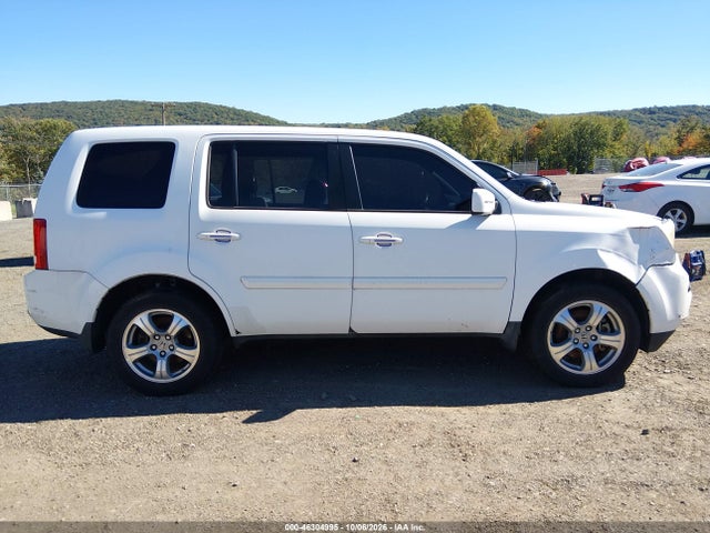 46304995 :رقم المزاد ، 5FNYF4H46FB055322 vin ، 2015 Honda Pilot Ex مزاد بيع
