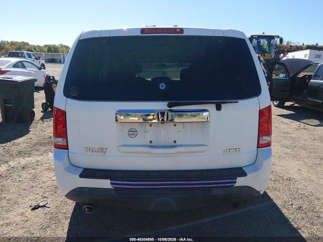 46304995 :رقم المزاد ، 5FNYF4H46FB055322 vin ، 2015 Honda Pilot Ex مزاد بيع
