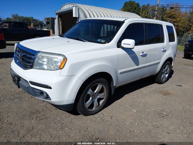 46304995 :رقم المزاد ، 5FNYF4H46FB055322 vin ، 2015 Honda Pilot Ex مزاد بيع