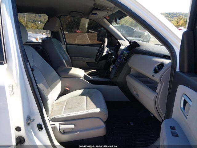 46304995 :رقم المزاد ، 5FNYF4H46FB055322 vin ، 2015 Honda Pilot Ex مزاد بيع