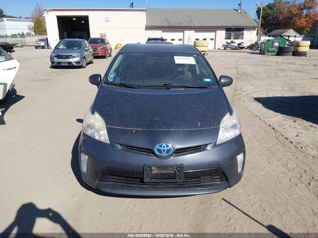 2013 Toyota Prius Two მანქანა იყიდება აუქციონზე, vin: JTDKN3DU7D5631281, აუქციონის ნომერი: 46305062
