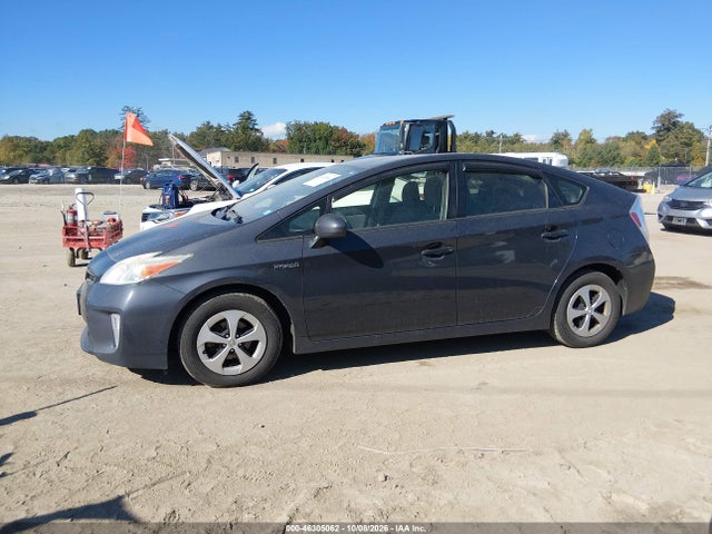 2013 Toyota Prius Two მანქანა იყიდება აუქციონზე, vin: JTDKN3DU7D5631281, აუქციონის ნომერი: 46305062