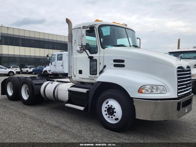 2016 Mack 600 Cxu600 მანქანა იყიდება აუქციონზე, vin: 1M1AW09Y8GM077567, აუქციონის ნომერი: 46305100