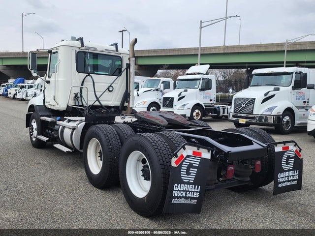 2016 Mack 600 Cxu600 მანქანა იყიდება აუქციონზე, vin: 1M1AW09Y8GM077567, აუქციონის ნომერი: 46305100