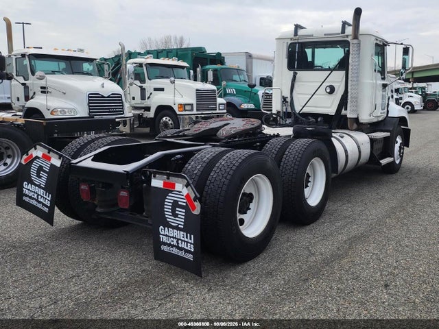 2016 Mack 600 Cxu600 მანქანა იყიდება აუქციონზე, vin: 1M1AW09Y8GM077567, აუქციონის ნომერი: 46305100