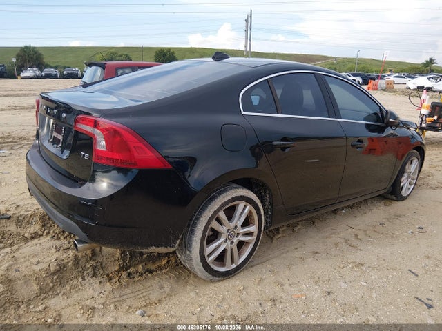 46305176 :رقم المزاد ، YV1612FS8D1216491 vin ، 2013 Volvo S60 T5 مزاد بيع