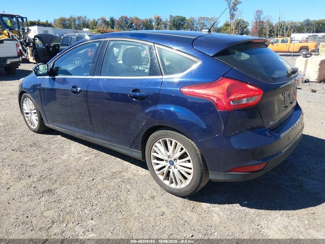 46305183 :رقم المزاد ، 1FADP3N27GL299610 vin ، 2016 Ford Focus Titanium مزاد بيع
