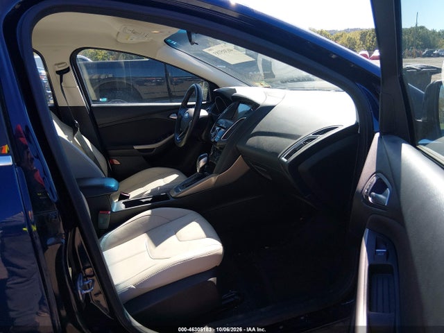 46305183 :رقم المزاد ، 1FADP3N27GL299610 vin ، 2016 Ford Focus Titanium مزاد بيع