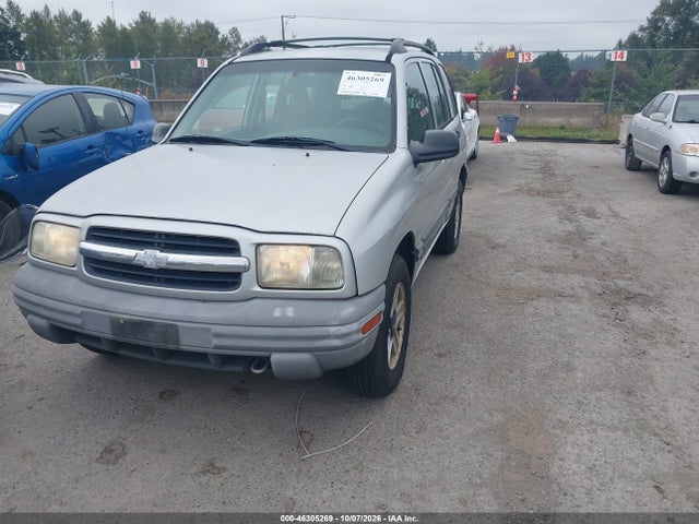 Aukcja sprzedaży 2002 Chevrolet Tracker Hard Top Base, vin: 2CNBJ13C526918706, numer aukcji: 46305269