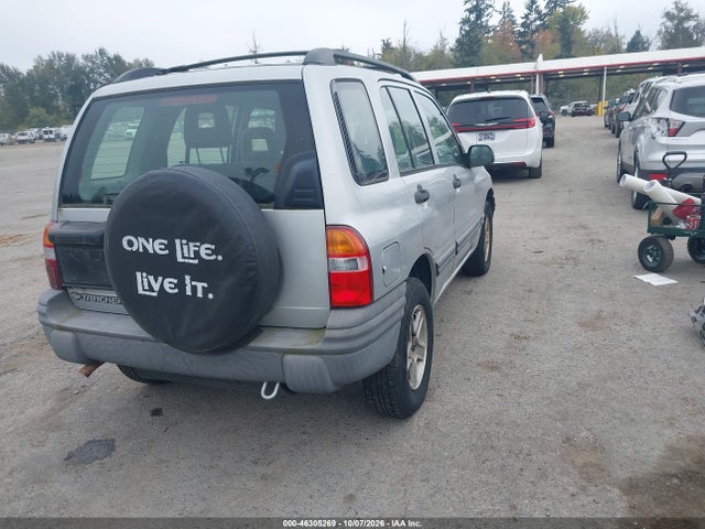 Aukcja sprzedaży 2002 Chevrolet Tracker Hard Top Base, vin: 2CNBJ13C526918706, numer aukcji: 46305269