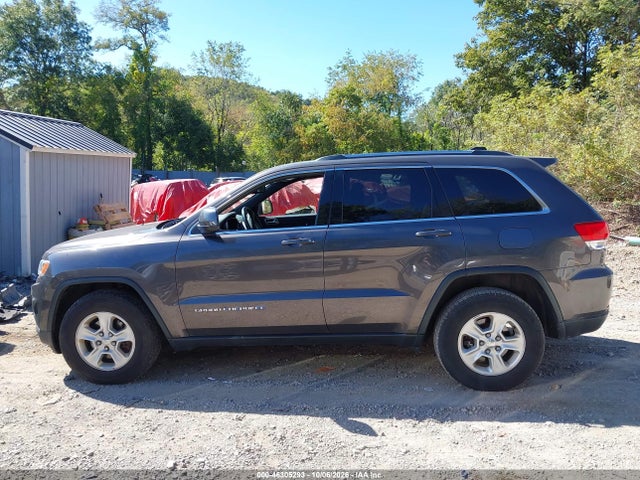 Продажа на аукционе авто 2015 Jeep Grand Cherokee Laredo, vin: 1C4RJFAG4FC905657, номер лота: 46305293