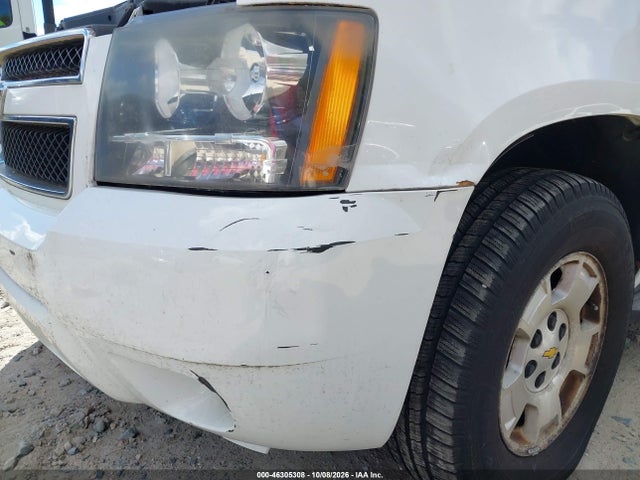 46305308 :رقم المزاد ، 1GNUKJE35AR257261 vin ، 2010 Chevrolet Suburban 1500 Lt1 مزاد بيع