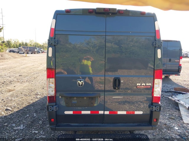 46305352 :رقم المزاد ، 3C6URVJG4LE117227 vin ، 2020 Ram Promaster 3500 Cargo Van High Roof 159 Wb Ext مزاد بيع