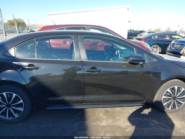 Toyota COROLLA LE 2020 5YFEPRAE2LP129920 Image 13