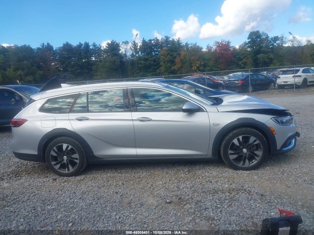 Продаж на аукціоні авто 2018 Buick Regal Tourx Essence, vin: W04GV8SX4J1155990, номер лоту: 46305401