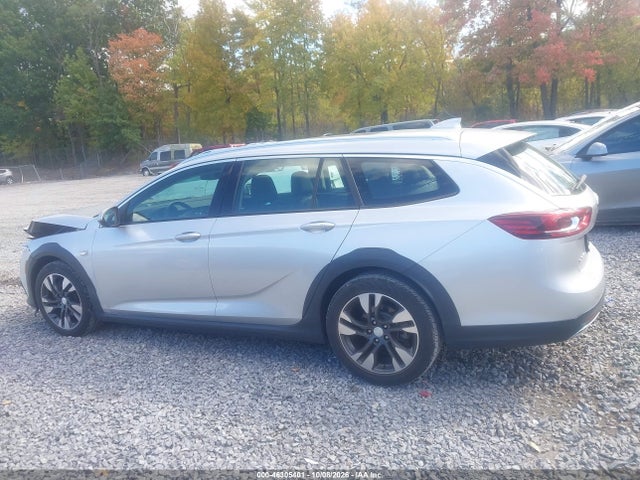 Продаж на аукціоні авто 2018 Buick Regal Tourx Essence, vin: W04GV8SX4J1155990, номер лоту: 46305401