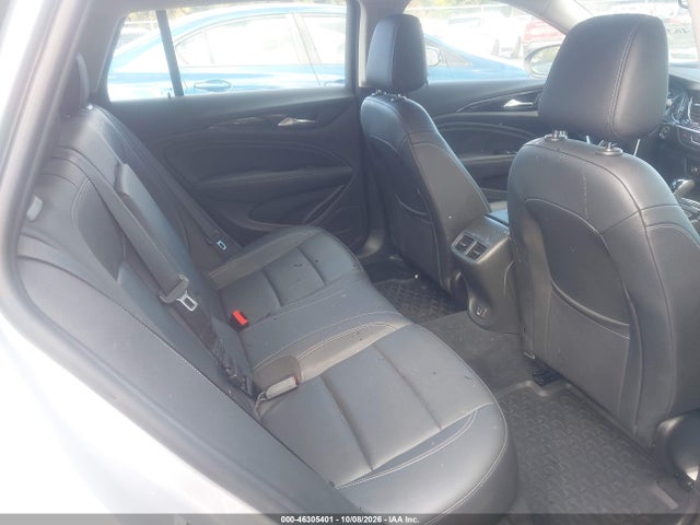 Продаж на аукціоні авто 2018 Buick Regal Tourx Essence, vin: W04GV8SX4J1155990, номер лоту: 46305401