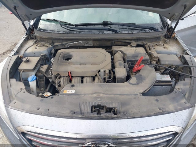 Hyundai SONATA SE 2015 5NPE24AF2FH236252 Image 10