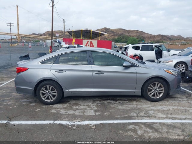 Hyundai SONATA SE 2015 5NPE24AF2FH236252 Image 14