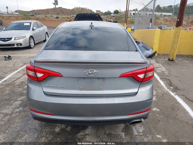 Hyundai SONATA SE 2015 5NPE24AF2FH236252 Image 17