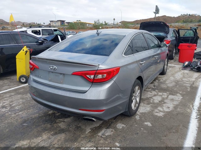 Hyundai SONATA SE 2015 5NPE24AF2FH236252 Image 4