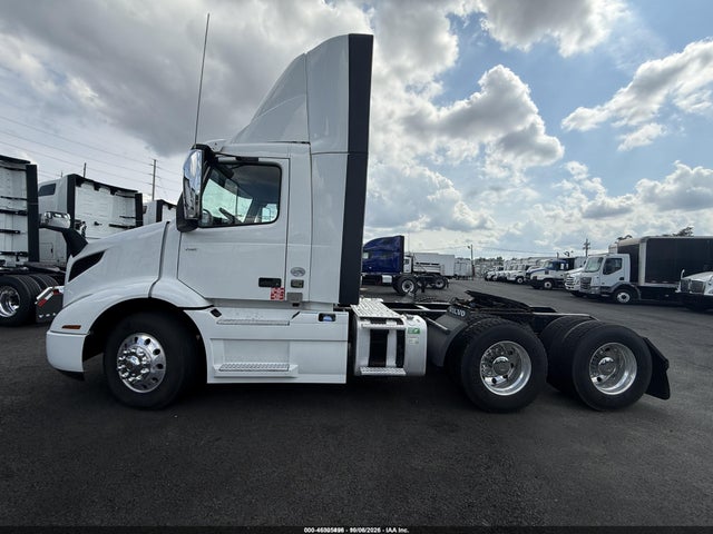 Продаж на аукціоні авто 2019 Volvo Vnr64t, vin: 4V4WC9EH8KN204320, номер лоту: 46305496