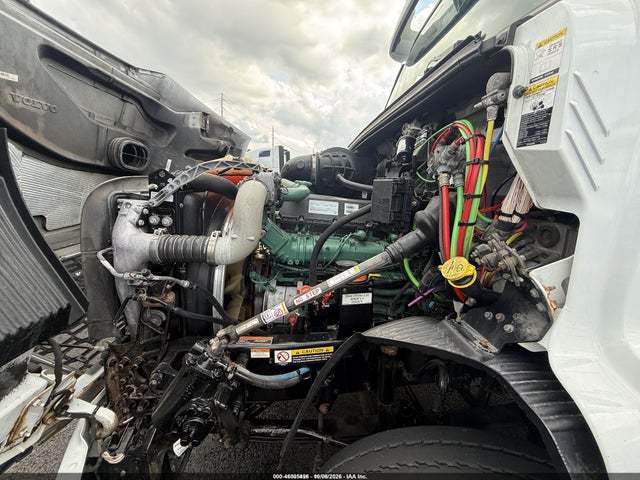 Продаж на аукціоні авто 2019 Volvo Vnr64t, vin: 4V4WC9EH8KN204320, номер лоту: 46305496