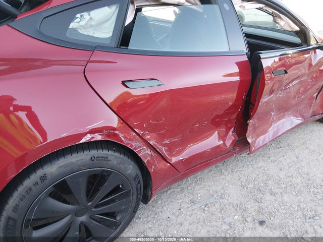 46305505 :رقم المزاد ، 5YJSA1E57NF489618 vin ، 2022 Tesla Model S Dual Motor All-wheel Drive مزاد بيع