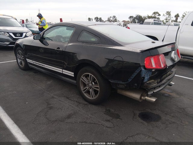 2011 Ford Mustang V6 Premium მანქანა იყიდება აუქციონზე, vin: 1ZVBP8AM1B5155292, აუქციონის ნომერი: 46305508