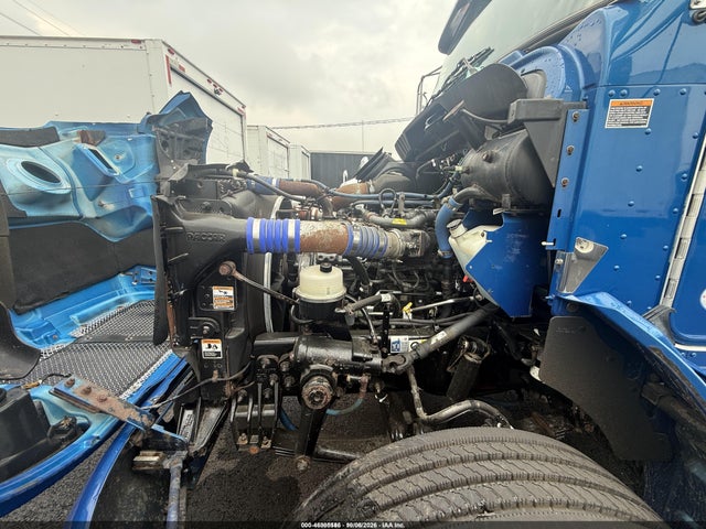 Продаж на аукціоні авто 2018 Kenworth T370 Reefer Box Truck, vin: 2NKHHJ7X2JM195624, номер лоту: 46305586