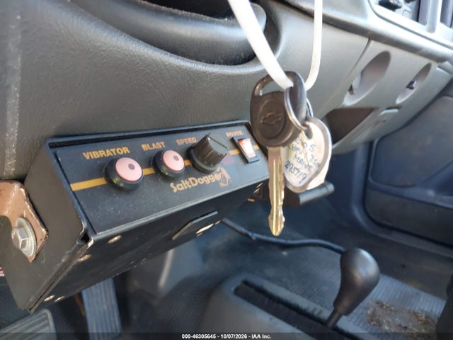 Aukcja sprzedaży 2005 Chevrolet Silverado 1500 Work Truck, vin: 1GCEK14V05E295719, numer aukcji: 46305645