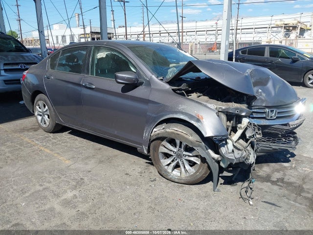 46305808 :رقم المزاد ، 1HGCR2F3XFA031051 vin ، 2015 Honda Accord Lx مزاد بيع