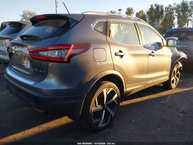 46305885 :رقم المزاد ، JN1BJ1CWXNW494015 vin ، 2022 Nissan Rogue Sport Sl Awd Xtronic Cvt مزاد بيع