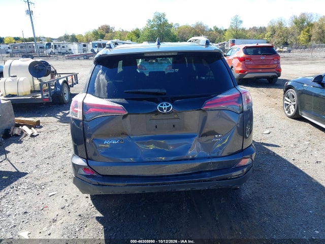 46305990 :رقم المزاد ، 2T3JFREV4HW567637 vin ، 2017 Toyota Rav4 Se مزاد بيع