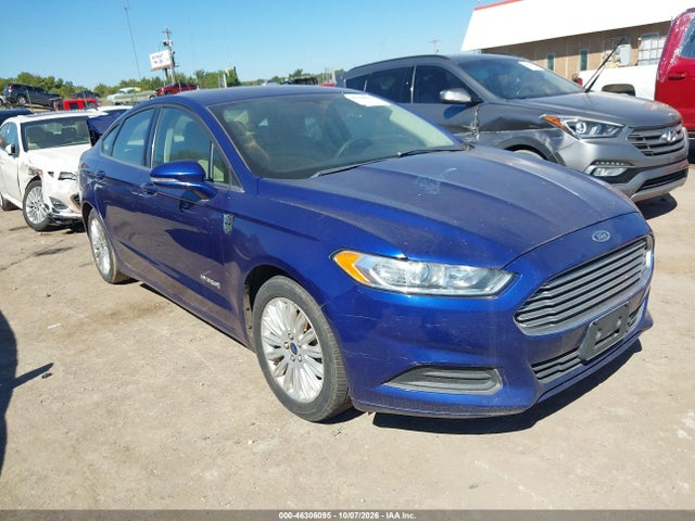 46306095 :رقم المزاد ، 3FA6P0LU5GR318457 vin ، 2016 Ford Fusion Hybrid Se مزاد بيع