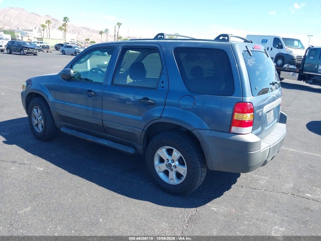 46306118 :رقم المزاد ، 1FMYU03135KB62577 vin ، 2005 Ford Escape Xlt مزاد بيع