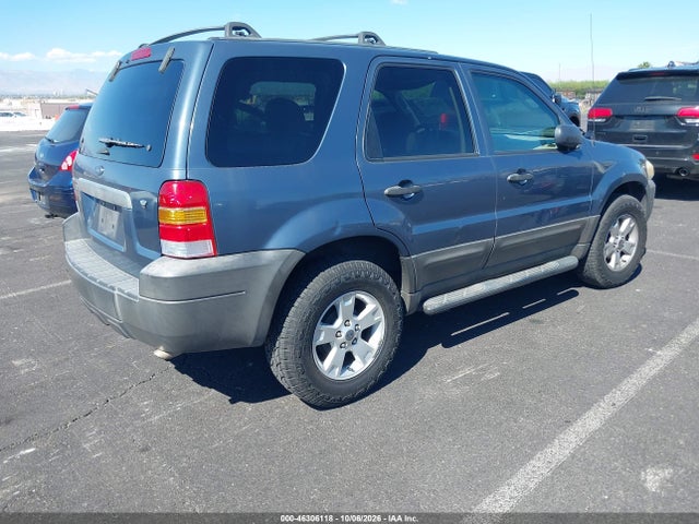 46306118 :رقم المزاد ، 1FMYU03135KB62577 vin ، 2005 Ford Escape Xlt مزاد بيع