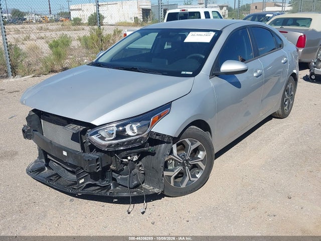 KIA Forte Lxs 2021 3KPF24AD8ME398746 Image 2