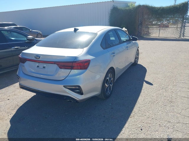 KIA Forte Lxs 2021 3KPF24AD8ME398746 Image 4