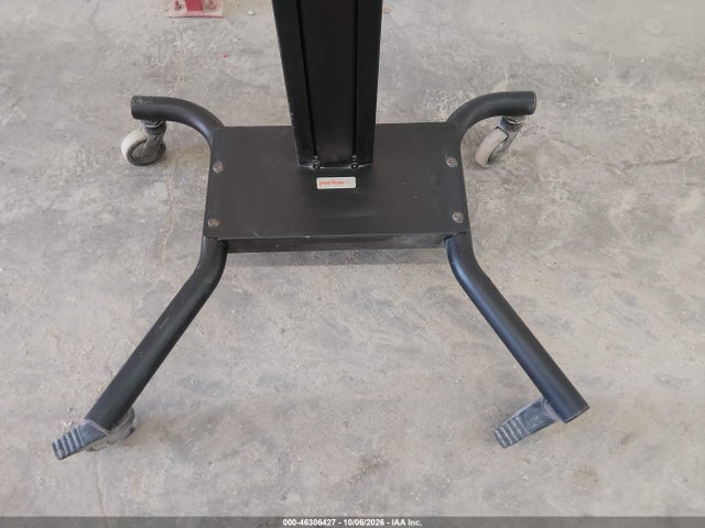 2000 Peerless-av Smartmount Flat Panel Tv Cart მანქანა იყიდება აუქციონზე, vin: SR575M102026, აუქციონის ნომერი: 46306427
