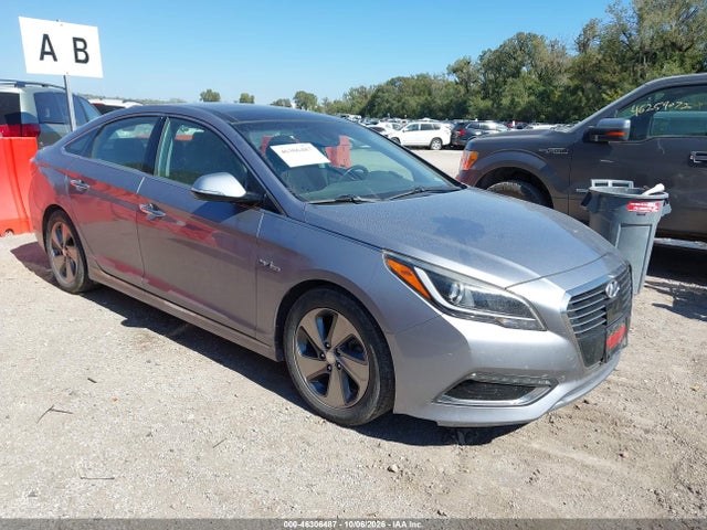 Продаж на аукціоні авто 2017 Hyundai Sonata Hybrid Limited, vin: KMHE34L16HA055076, номер лоту: 46306487